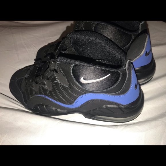 Nike - Picture 4 of 4